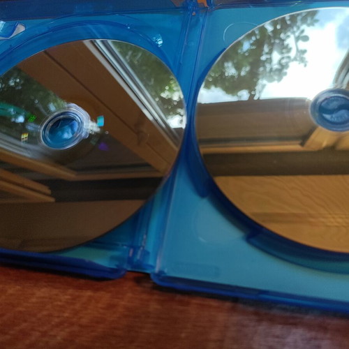 Iron Man 3D Blu-Ray like new, Spanish edition with English subtitles