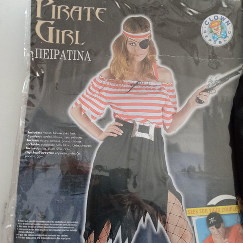 Pirate girl costume used for carnival