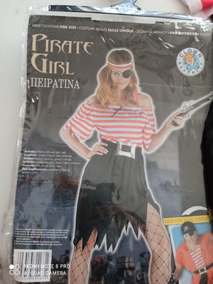 Στολή πειρατίνας μεταχειρισμένη για αποκριάτικο καρναβάλι