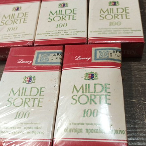 Πακέτο συλλεκτικών πακέτων τσιγάρων Milde Sorte 100 καινούργια, σφραγισμένα