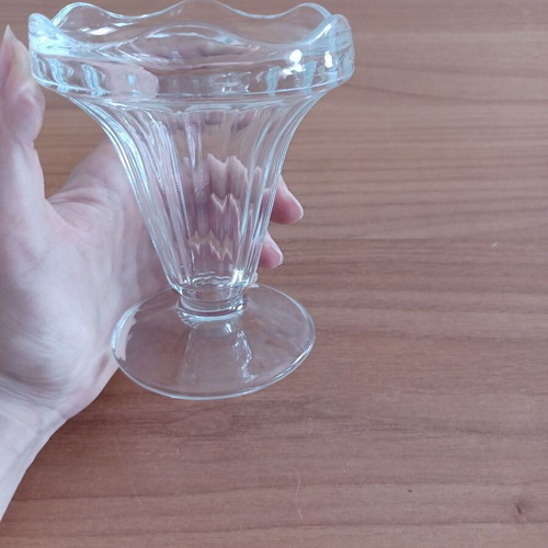 Ice Cream Glass Luminarc France like new