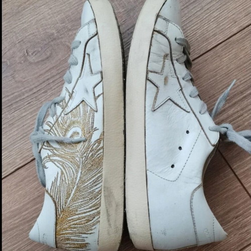 Golden Goose women's shoes, classic design