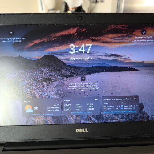 Dell Vostro P75G laptop used, i5, 16GB RAM, 256GB SSD, 14" screen
