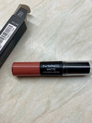 MAC 2 IN 1 κραγιόν και Lipgloss