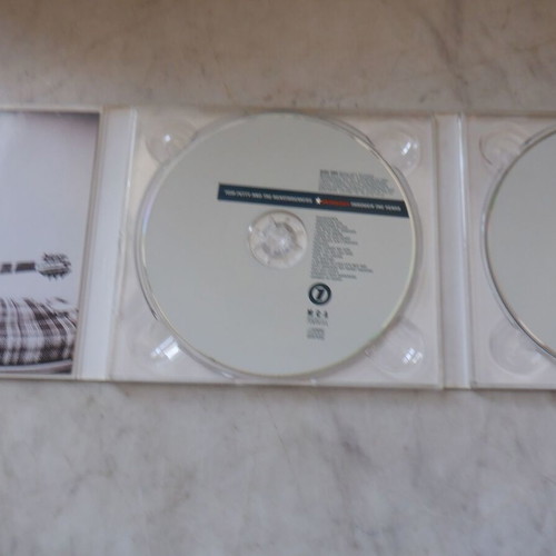 Tom Petty Anthology Through The Years double CD digipack like new