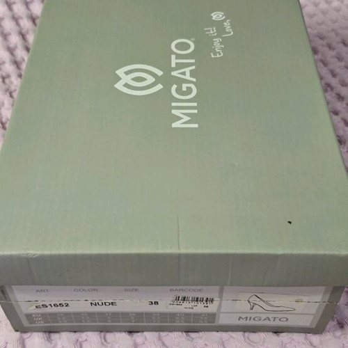 MIGATO sandals, Size 38
