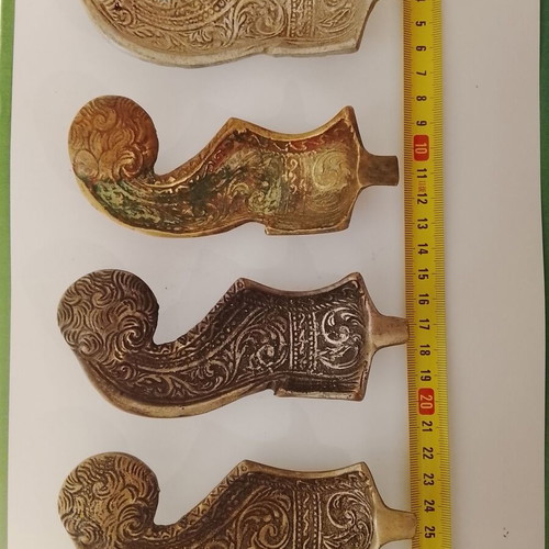 Vintage ashtrays pack of 4 metal tsarouhi shape used