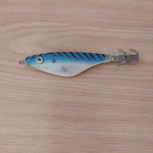 Squid jig artificial bait with hooks fish blue 10g 10cm used