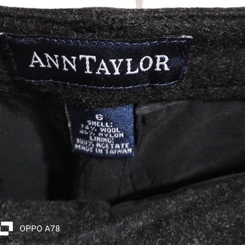 Ann Taylor winter skirt used, gray, size S