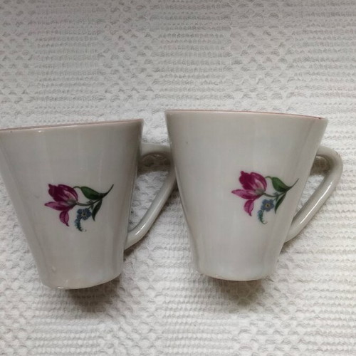 Vintage porcelain coffee cups set of 4 from Bulgaria like new