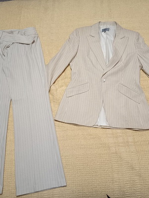 Marks & Spencer suit like new, beige, flattering fit