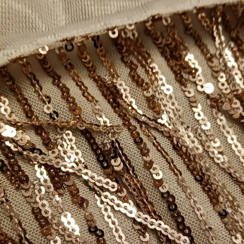 Le Streghe Italian skirt new, pink and gold sequins