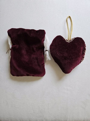 Handmade velvet heart and pouch set new