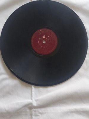 His Master's Voice 78 RPM Record used, Glyky Mou Koritsi tango