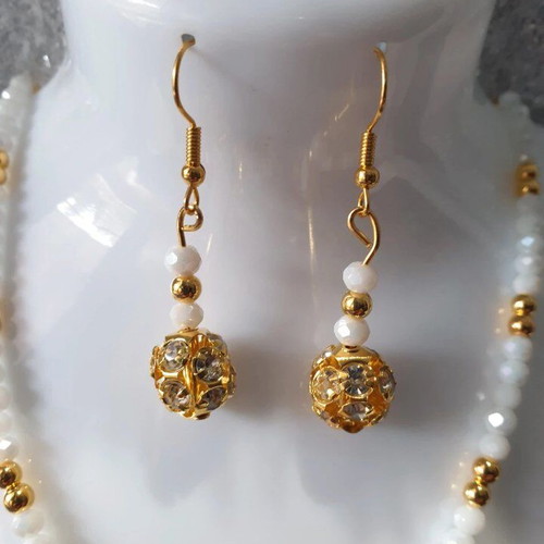 Handmade white and gold elegant jewelry set new
