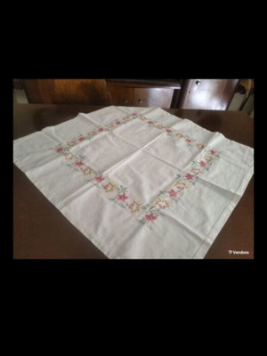 Vintage tablecloth square handmade embroidery 1960 used