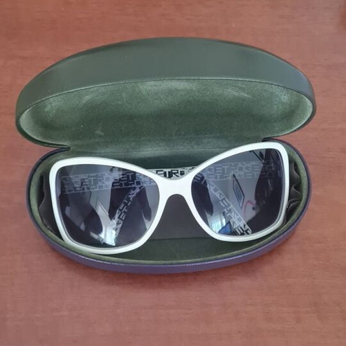 Etro women's white sunglasses with original case