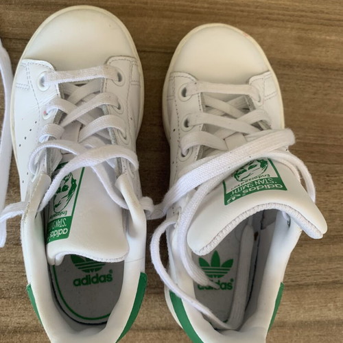 Adidas Stan Smith C sneakers used, kids size 28, white and green