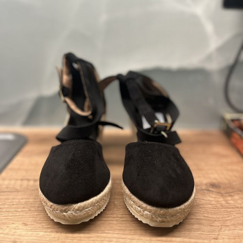 Black platform espadrille sandals new, size 37