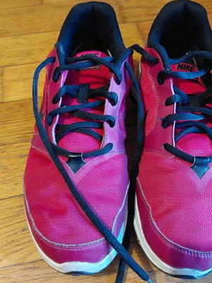 Nike Training CORE MOTION TR red shoes like new, size 40