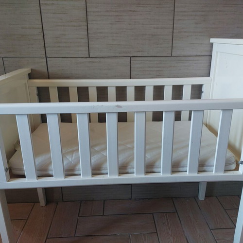 Baby cot with mattress, cradle for newborn