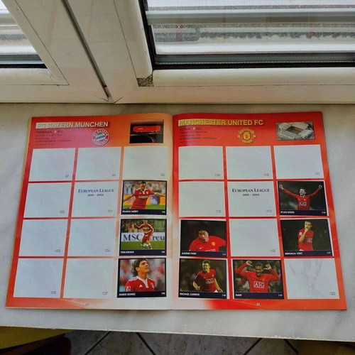 European League 2011-2012 sticker album used with 46/468 stickers