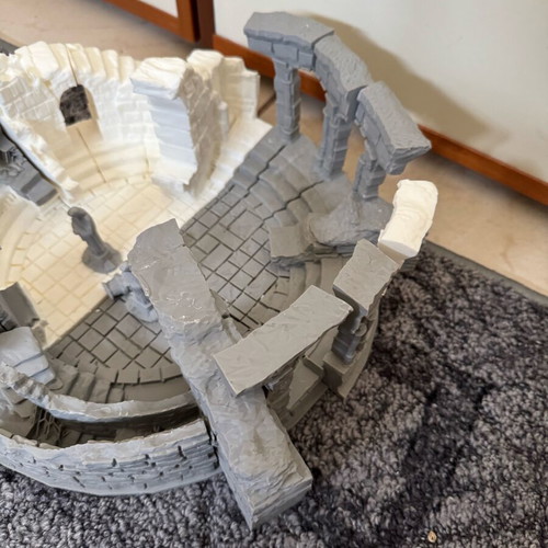 Lord of the Rings 3D Weathertop Terrain Piece like new, 30x40 resin