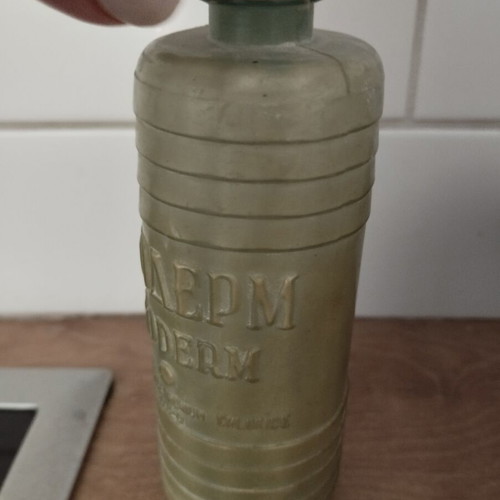 Vintage talc packaging used