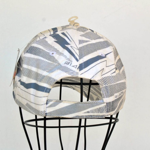 Billabong beige hat used with logo and graphic print