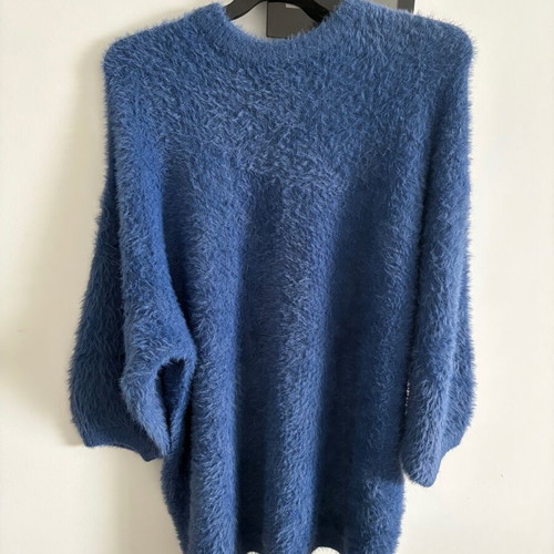 Bershka oversized fluffy sweater blue in excellent condition