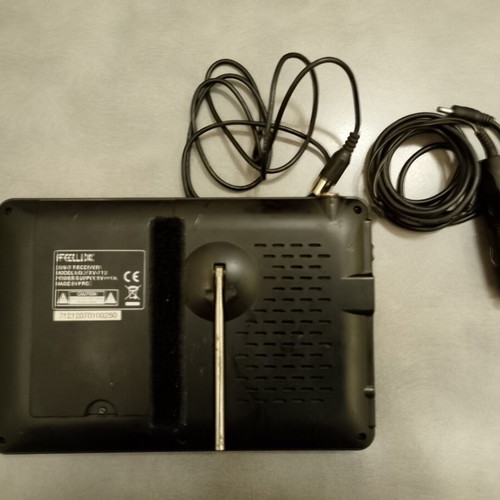 Felix FXV-712 Portable TV and Digital DVB-T Receiver like new