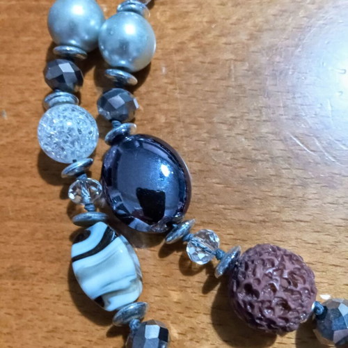 Women's handmade long necklace with lava stones and silver roses, new