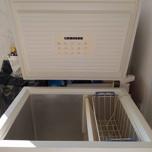 Liebherr chest freezer like new, made in Germany