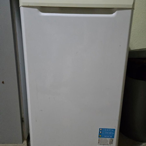 Candy dishwasher white for 10 place settings 45cm like new