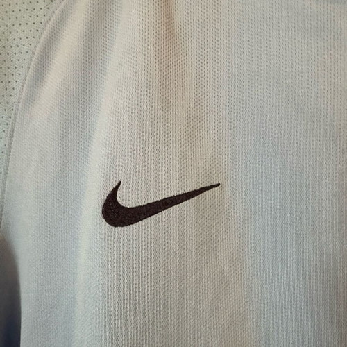 Gabriel Jesus Manchester City 2017/2018 home football jersey used, size YXL