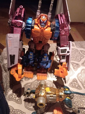 Transformers figures used with missing parts