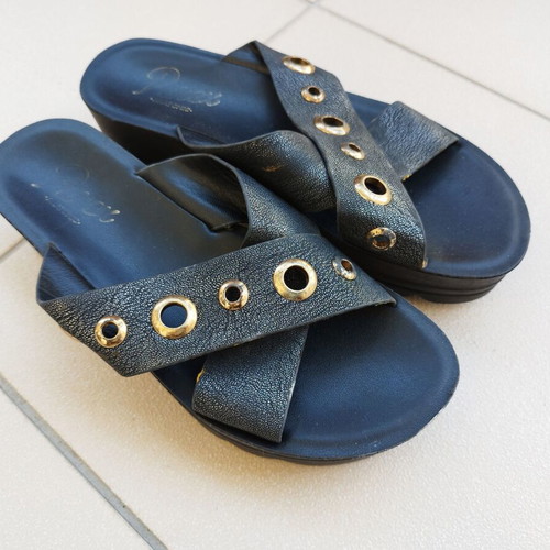 Parex Anatomic women's anatomical slippers size 38 like new, black