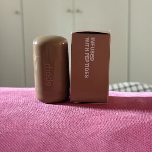 Rhode Pocket Blush Piggy new unused