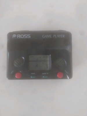 Преносимо касетофон walkman ROSS с играч, от 90-те, употребяван
