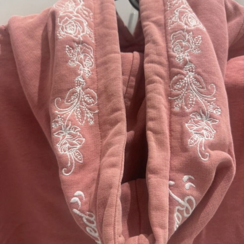 Vena women's pink sweatshirt XS used with decorative cords and letters-flowers