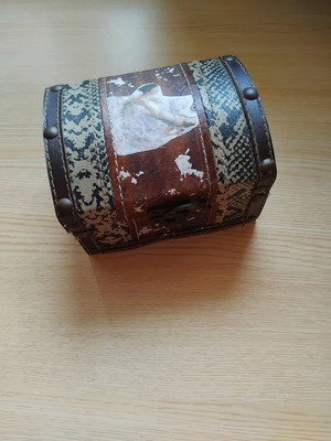 Handmade vintage jewelry box brown, new