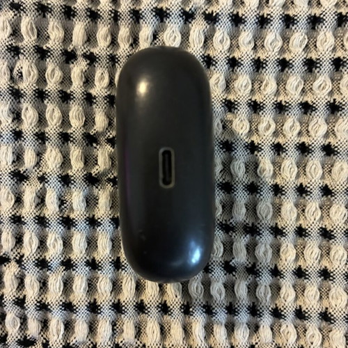 JBL Charging Case used, black, USB C port, without earbuds