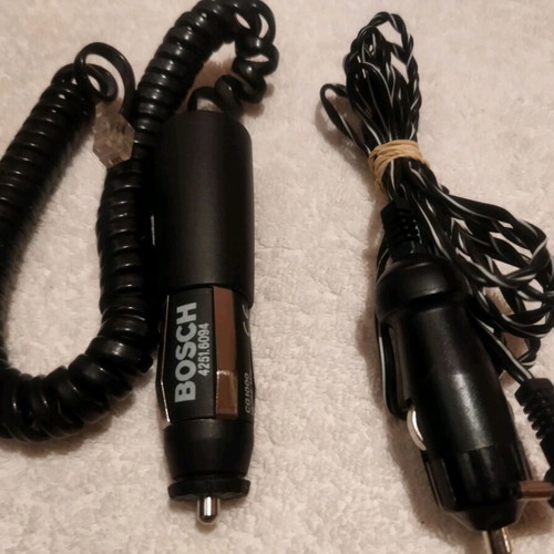 Adaptor for car BOSCH GC 1000 like new, pack of 2