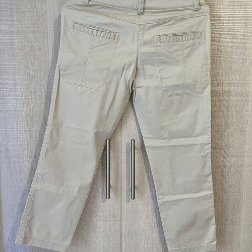 Prada women's beige pants size 38 used with pockets
