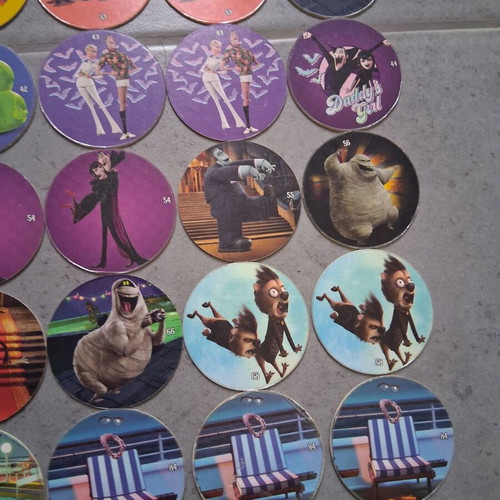 Chipicao Hotel Transylvania 2018 collectible caps set of 86, like new