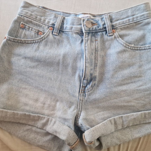 Pull & Bear denim shorts size 36, blue