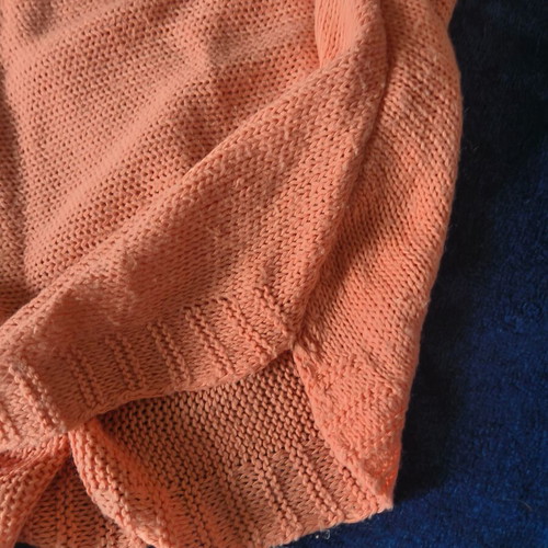 Women's pullover sweater used in very good condition
