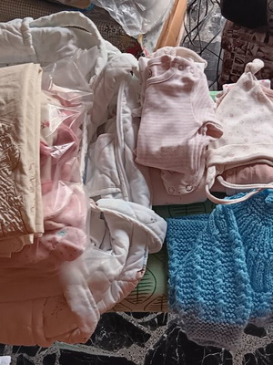 Baby clothing set used 0-3 months with gym and toys