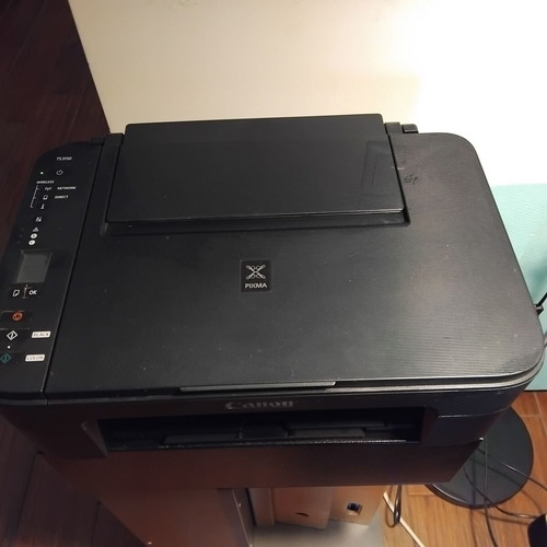 Canon PIXMA TS3150 printer scanner used, for parts or repair
