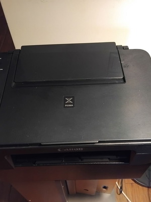 Принтер скенер Canon PIXMA TS3150 употребяван, за части или ремонт